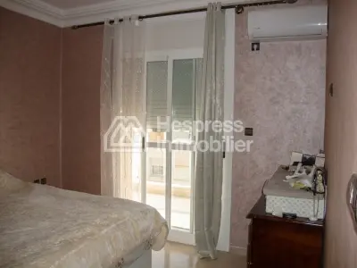 Belle villa résidnce fermée