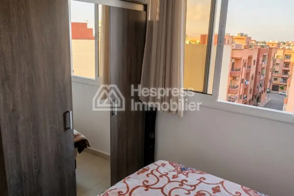 Superb small furnished apartment in the heart of City Center