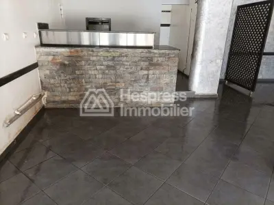 Immeuble commercial