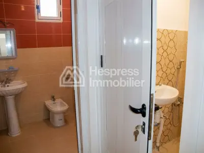 Immeuble commercial
