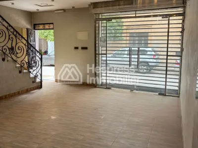 محلات تجارية للإيجار
