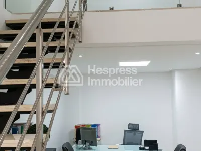 Local commercial/Bureau