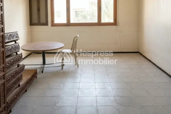 Apartment/office