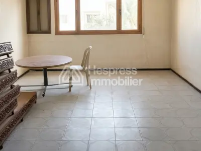 Apartment/office