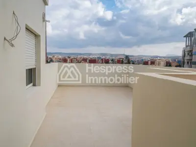 Appartement avec grande terrasse