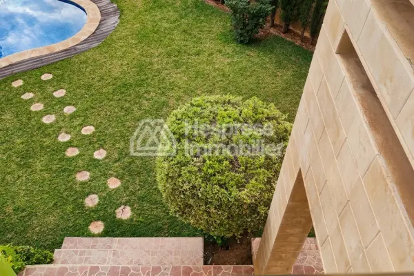 Luxury villa for sale