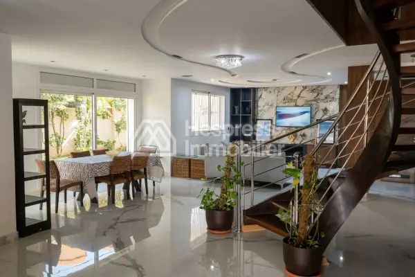 Luxury villa for sale