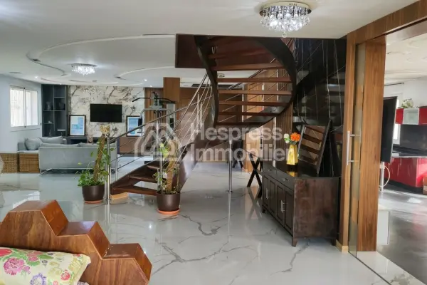 Luxury villa for sale
