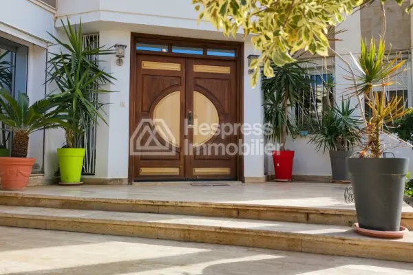 Luxury villa for sale