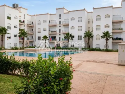 Holiday apartment in a residence with a swimming pool