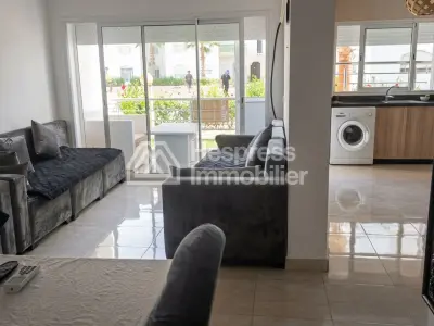 Holiday apartment in a residence with a swimming pool