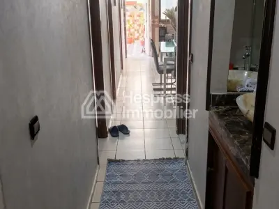 Large, bright apartment