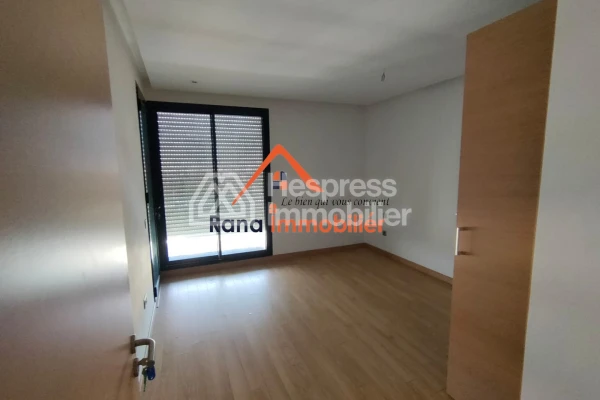 Appartement à louer sur Hay Riad Prestigia