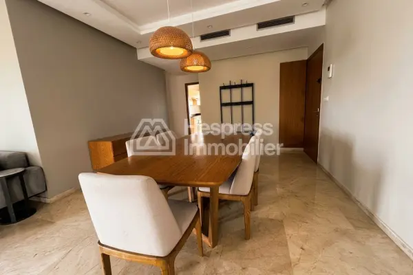 Appartement meublé à louer sur CFC 137 m²