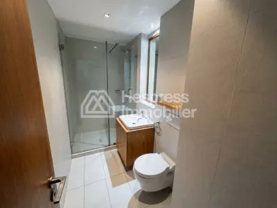 Appartement meublé à louer sur CFC 137 m²