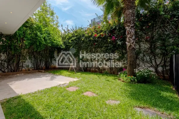 Villa for sale on Dar Bouazza 330 m²