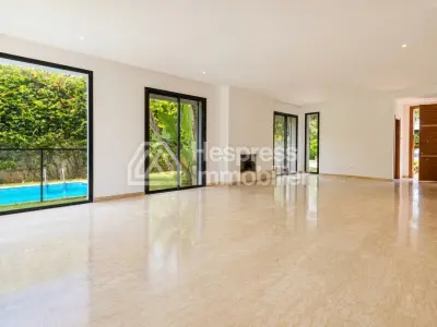 Villa for sale on Dar Bouazza 330 m²