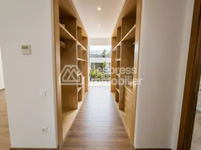 Villa for sale on Dar Bouazza 330 m²