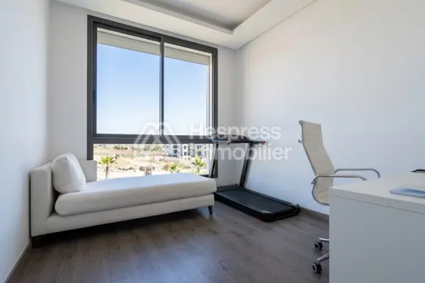 Apartment for sale on Dar Bouazza 177 m²