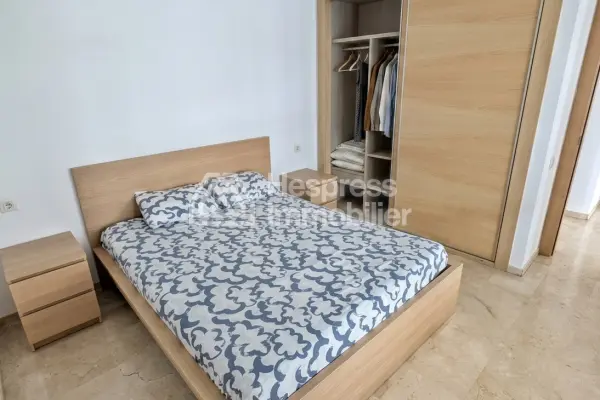 Studio meublé à louer sur Bourgogne Ouest 55 m²