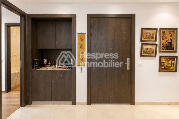 Apartment for sale on Les Princesses 146 m²