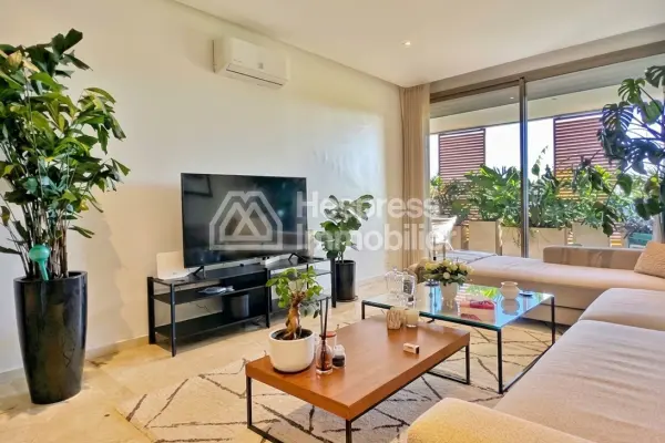 New studio apartment for rent in Aïn Diab Extension 75 m²