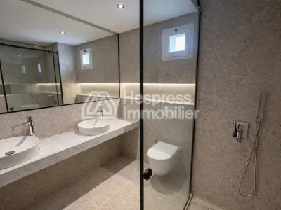 Appartement à louer sur Ain Diab 230 m²