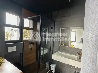 Villa Luxueuse à Vendre à ville verte