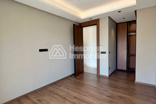Rare opportunity to seize! Studio apartment for sale in CFC