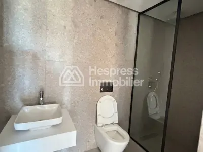 Rare opportunity to seize! Studio apartment for sale in CFC