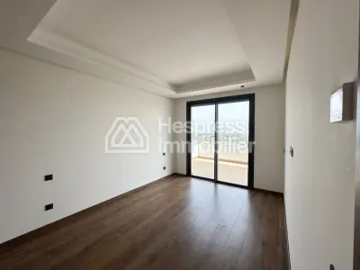 Magnifique appartement à saisir au 14ᵉ étage avec vue dégagée sur Casablanca