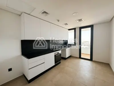 Magnifique appartement à saisir au 14ᵉ étage avec vue dégagée sur Casablanca