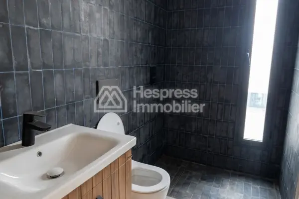 Breathtaking view & prestigious address – High-end studio at Oasis