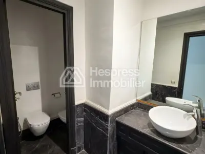 Opportunité d’un Appartement Vue mer – Aïn Diab