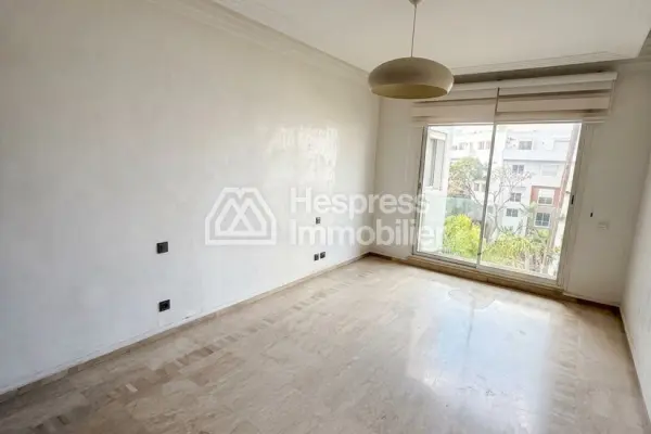 Opportunity for an Apartment with Sea View – Aïn Diab