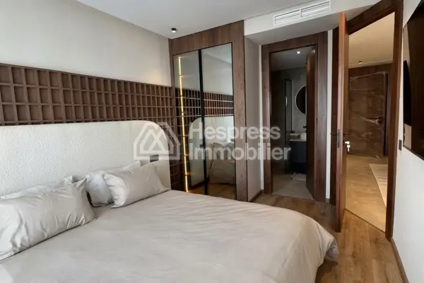 Prestigious studio apartment available