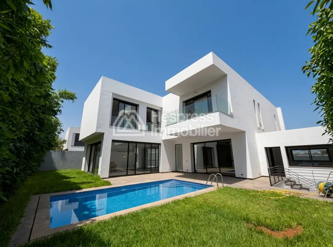 Detached villa for sale – Californie