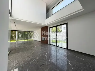 Detached villa for sale – Californie