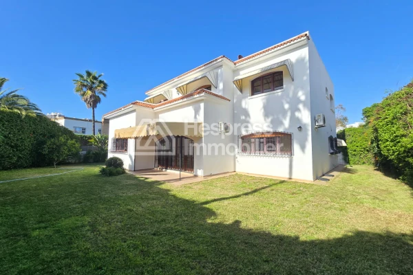 Beautiful villa for rent in Hay Riad