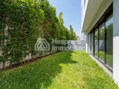Detached villa for sale – Californie
