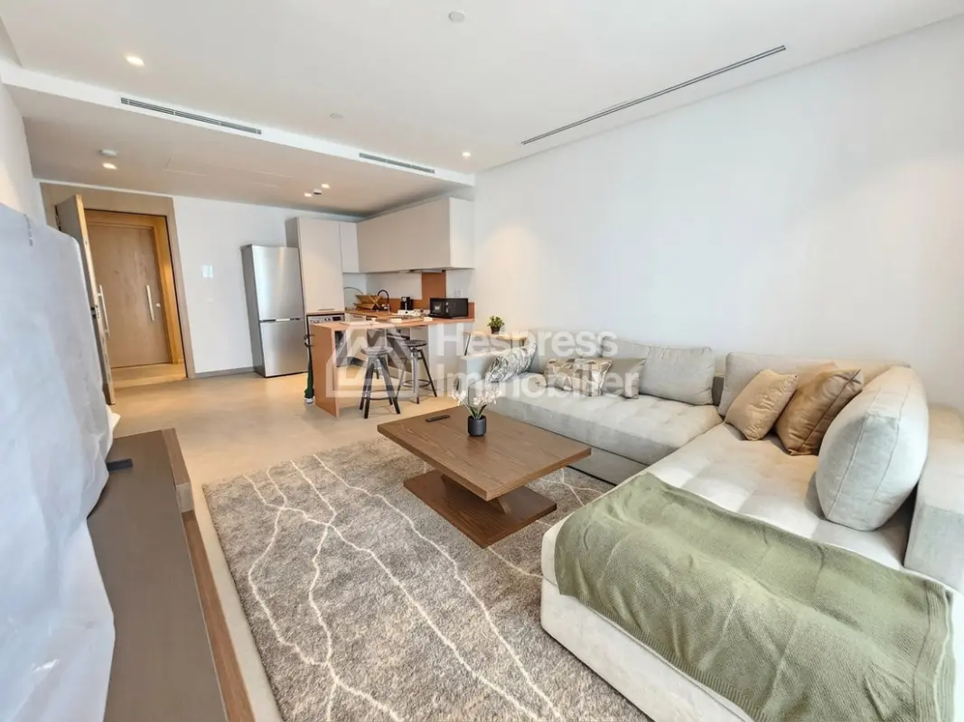 Beautifully furnished studio
