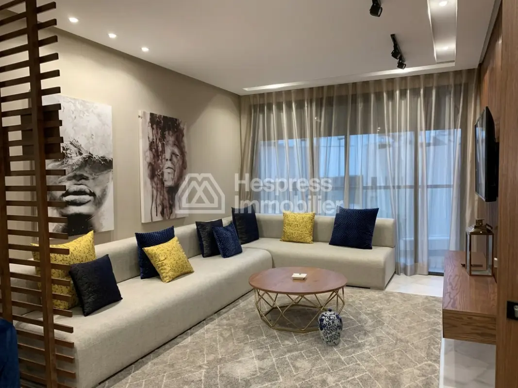 Lovely, tastefully furnished studio with terrace