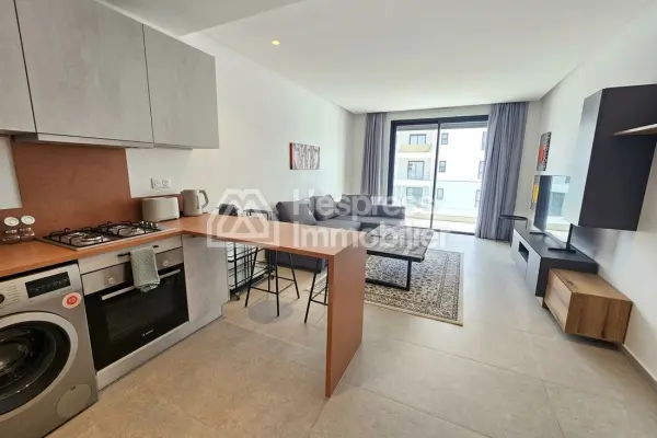 Cosy studio en etage elevé avec terrasse