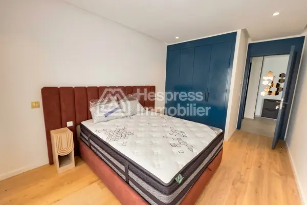 Cosy studio en etage elevé avec terrasse