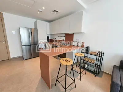 Cosy studio en etage elevé avec terrasse
