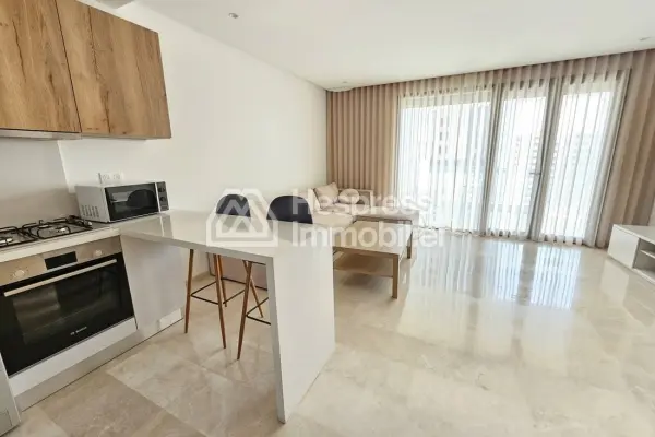 Spacieuw studio en etage eleve