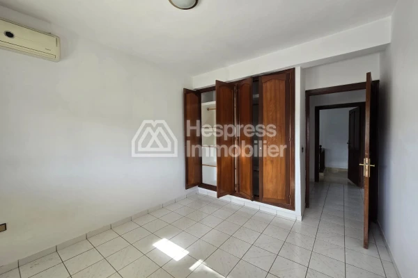 Beautiful villa for rent in Hay Riad
