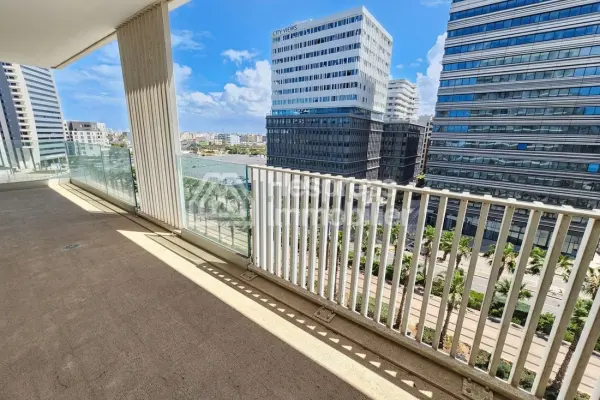 Joli appartement avec terrasse et vue dégagée