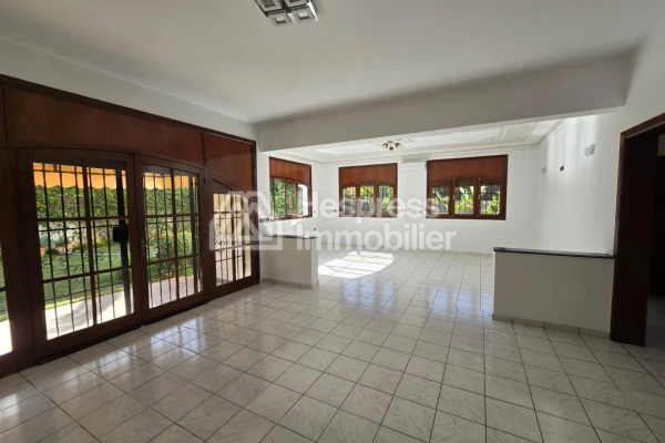 Beautiful villa for rent in Hay Riad