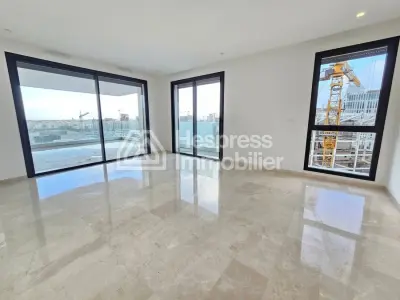 Joli appartement neuf en étage éleve